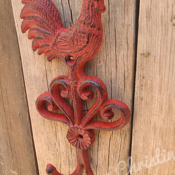 Distressed Red Rooster Cast Iron Hook - Picture 3 of 6